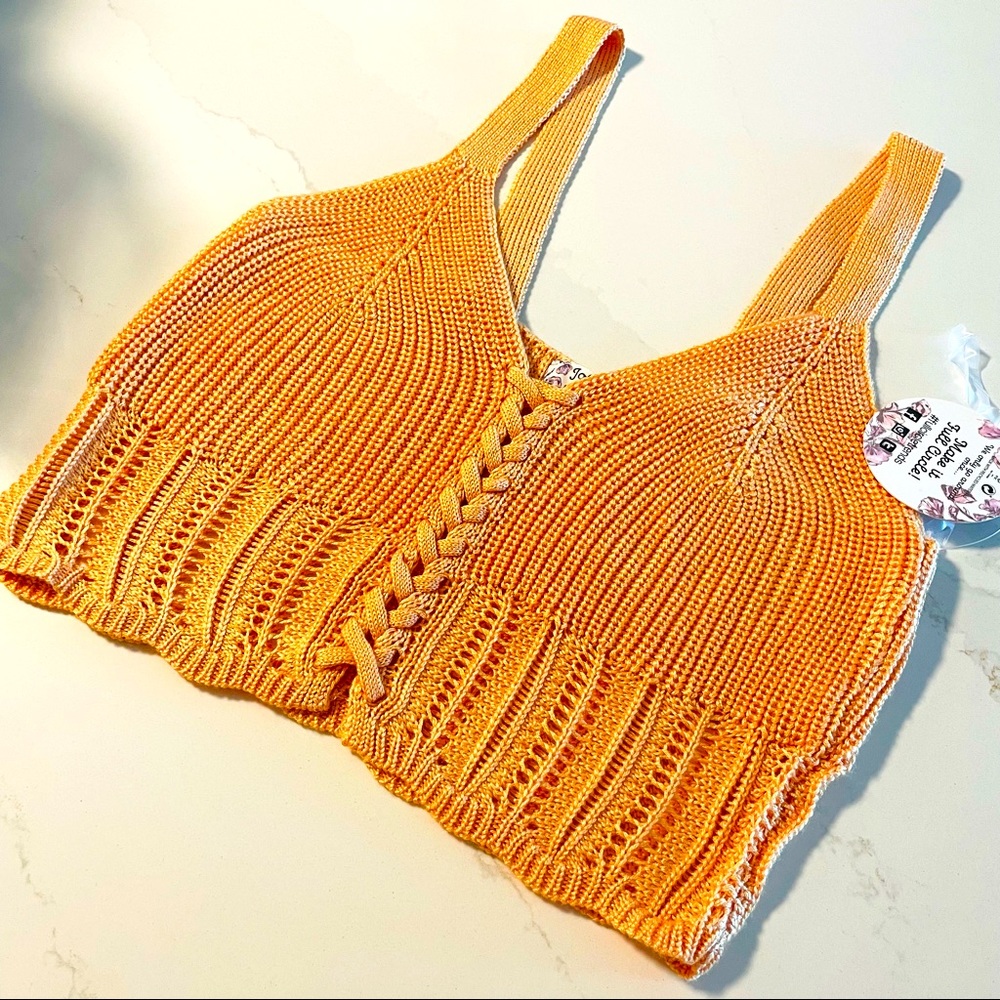 Sweet Peach! Knitted crop tank. Soft and flirty. NWT.